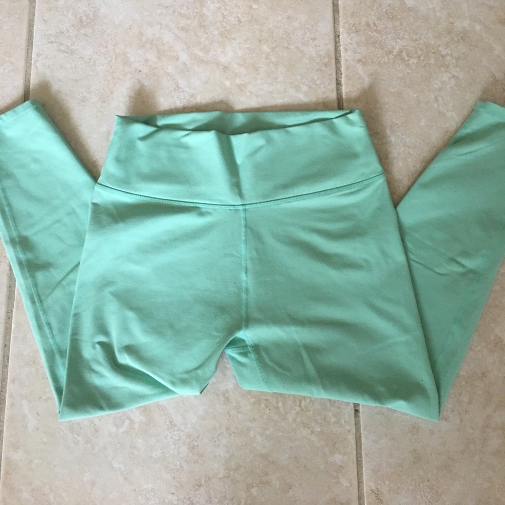 Green SeaFoam Fabletics Leggings
